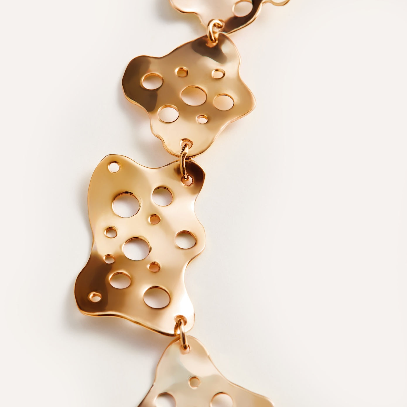 yellow gold performa series79 bracelets for women men gold bracelets gold jewellery