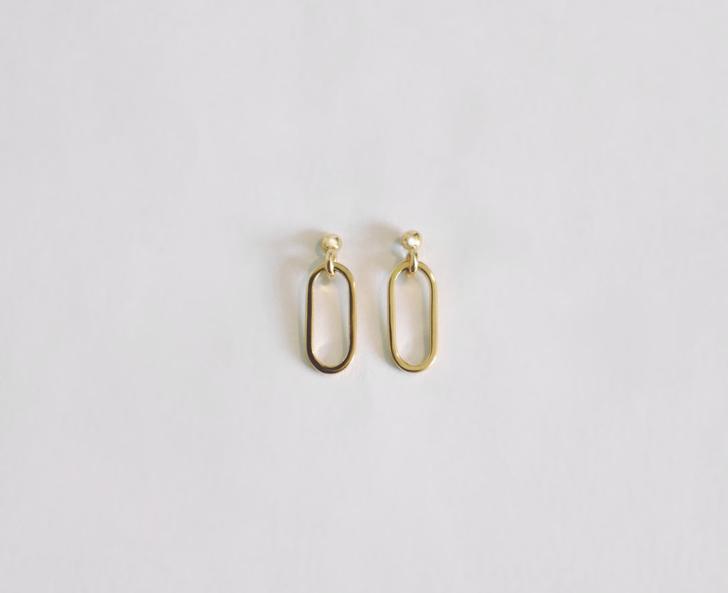 Classica Paperclip Yellow Gold Earrings